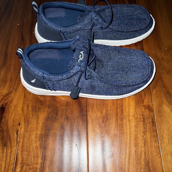 NWOT Nautica Kids Boys Youth Comfort Loafers, Lace-Up Boat Shoe, Lightweight - Picture 4 of 7